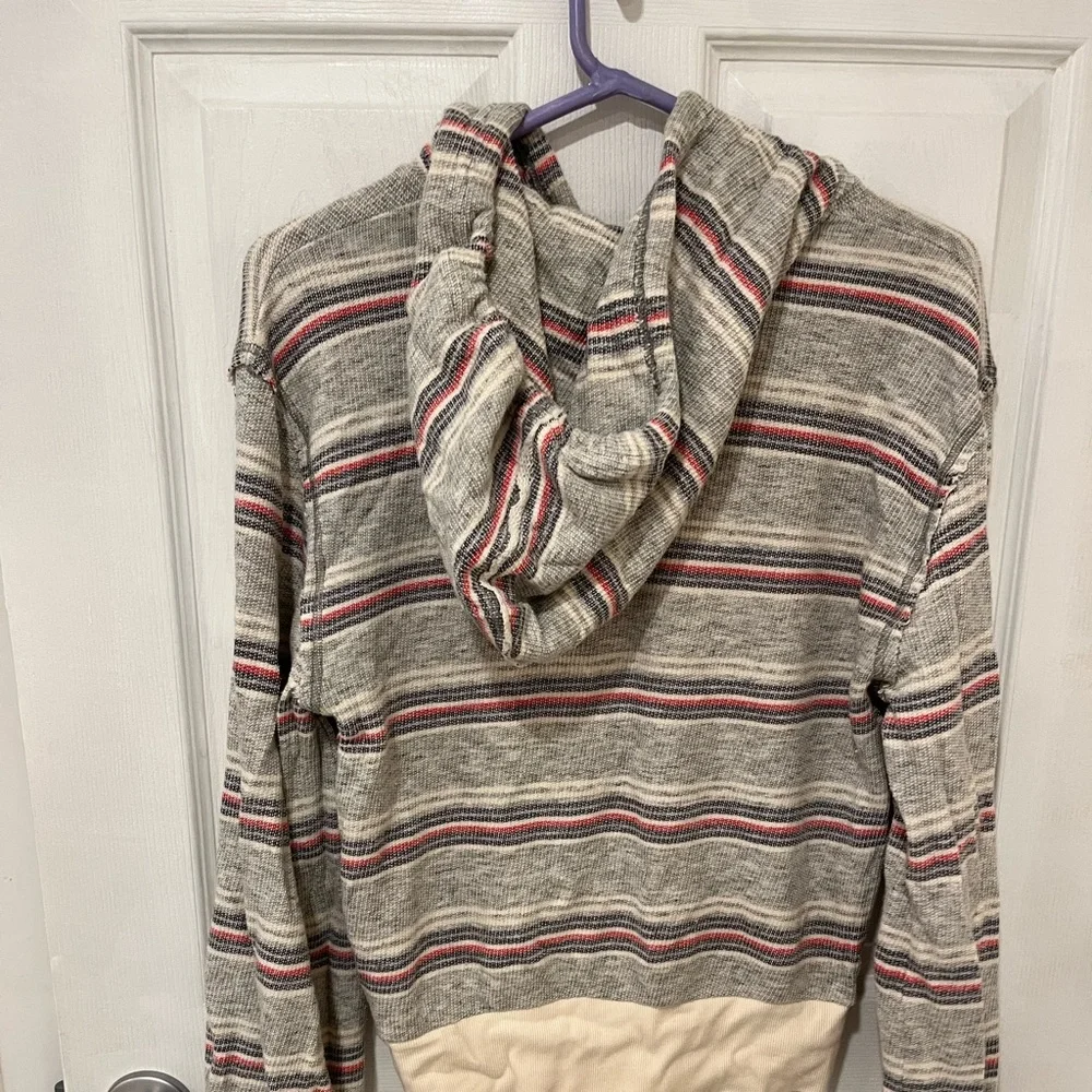 FP Sweatshirt✨ - Picture 4 of 4